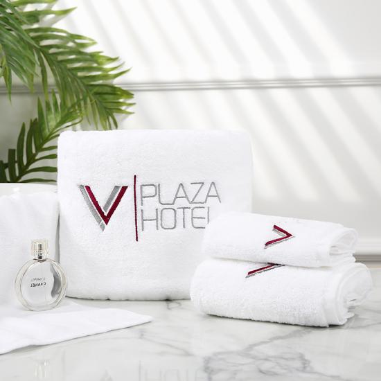 100% Combed Cotton White Towels And Bath Sheets